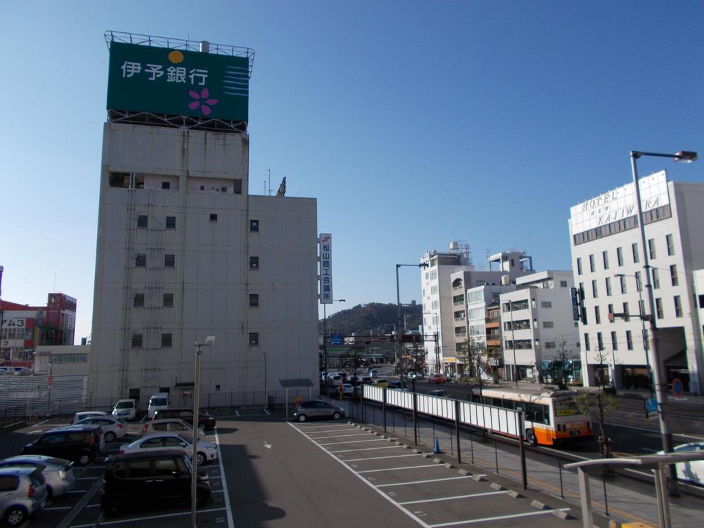 Hotel Matsuyama Hills Exterior photo